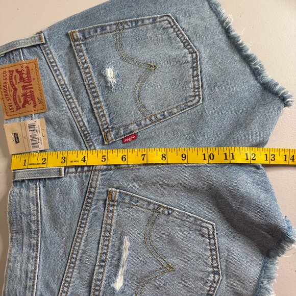 NWT Levi's 501 Shorts Jeans Women's sz 25 Cutoff Distressed Fly Button High Rise - Picture 10 of 12